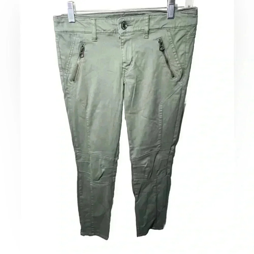 AEO Super Stretch Jegging Ankle Pants in Green 4